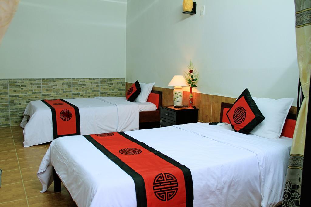 Red Ceramics Homestay Hoi An Exterior photo
