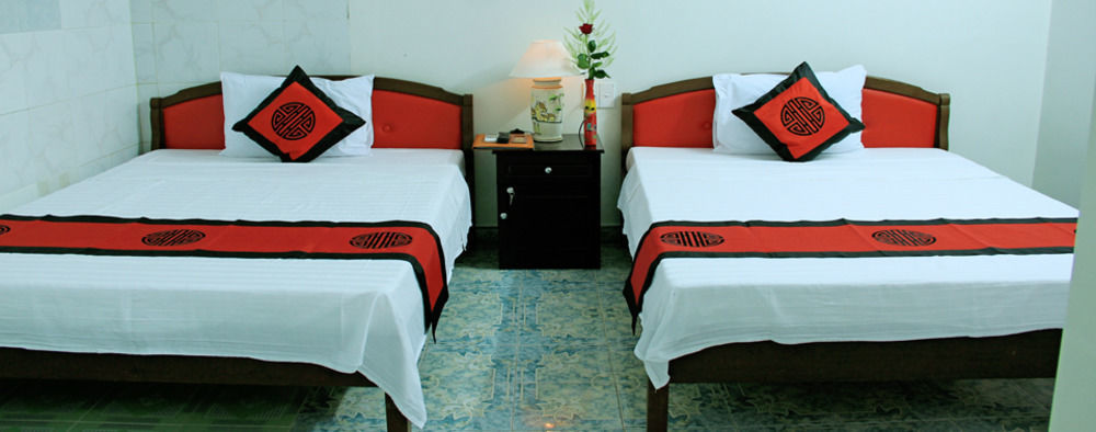Red Ceramics Homestay Hoi An Exterior photo